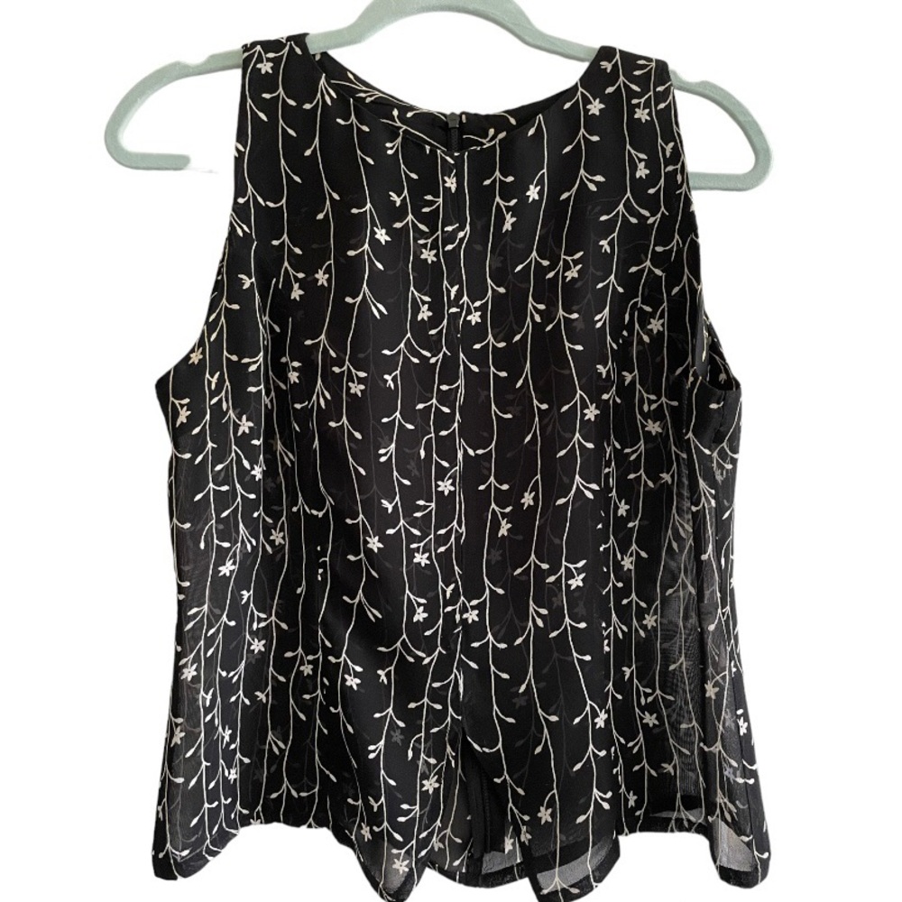 #21 Black and White Sleeveless Floral Sheer Blouse size S